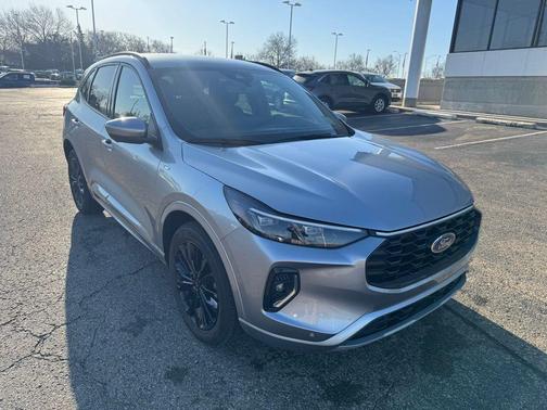 2023 Ford Escape ST-Line Elite