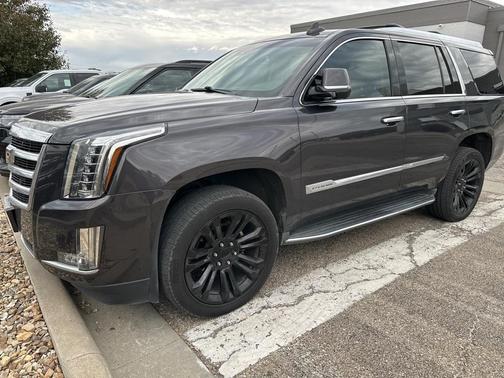 2016 Cadillac Escalade Luxury
