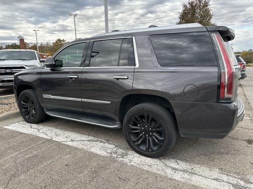 2016 Cadillac Escalade Luxury