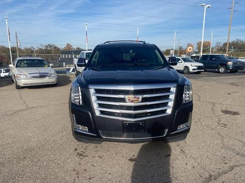 2016 Cadillac Escalade Luxury