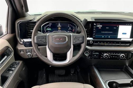 2025 GMC Sierra 3500 SLT