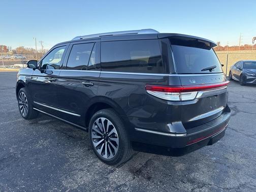 2024 Lincoln Navigator Reserve