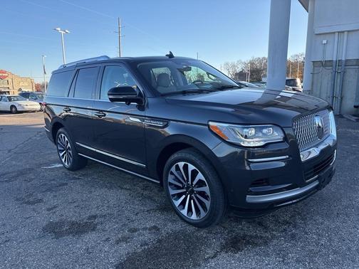 2024 Lincoln Navigator Reserve