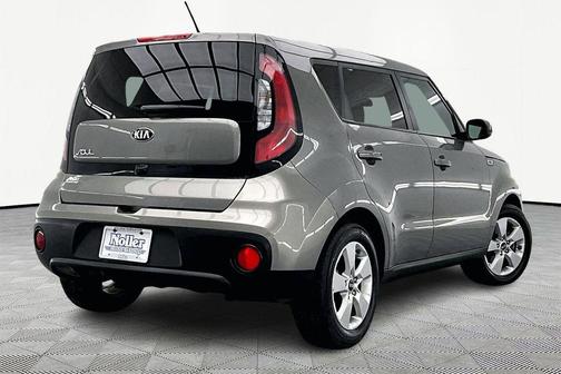 2017 Kia Soul Base