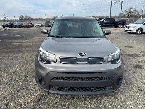 2017 Kia Soul Base