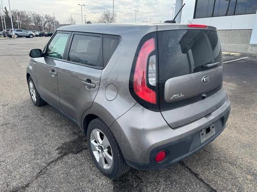 2017 Kia Soul Base