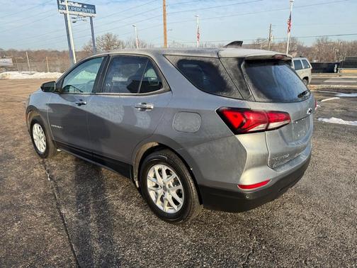 2024 Chevrolet Equinox LS