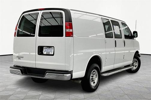 2023 Chevrolet Express 2500 Work Van