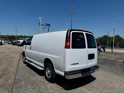 2023 Chevrolet Express 2500 Work Van