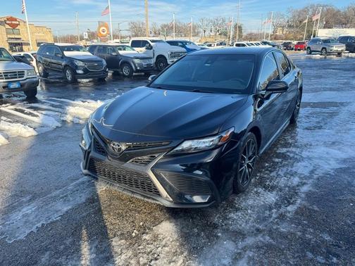 2021 Toyota Camry SE