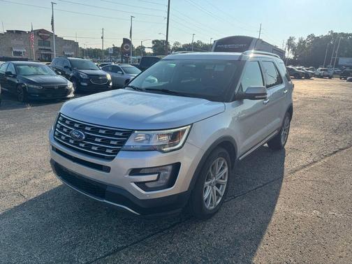 Ingot Silver Metallic 2017 Ford Explorer Limited