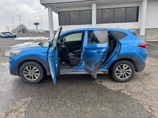 2018 Hyundai TUCSON SEL