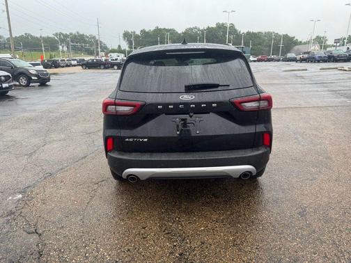 Black Metallic 2023 Ford Escape Active