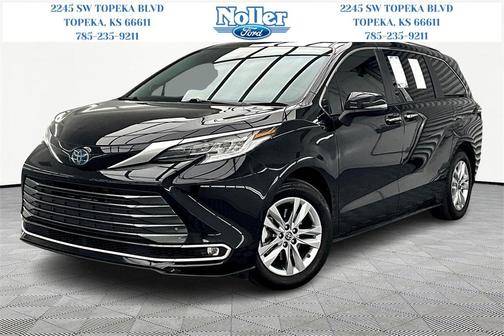2023 Toyota Sienna Limited