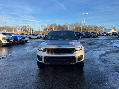 2022 Jeep Grand Cherokee Trailhawk