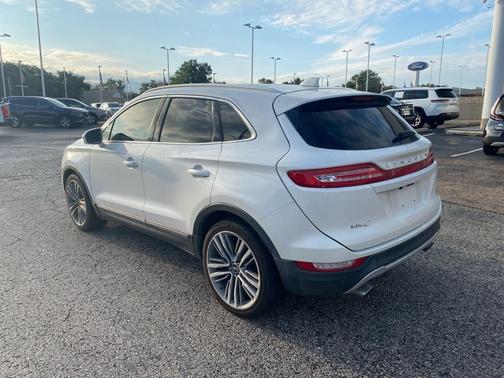 2015 Lincoln MKC Base