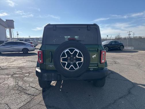 2023 Ford Bronco Outer Banks