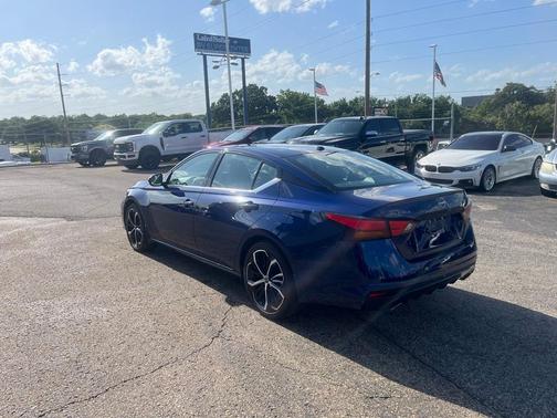 2024 Nissan Altima 2.5 SR