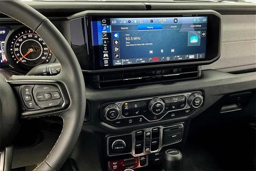 2024 Jeep Gladiator Sport