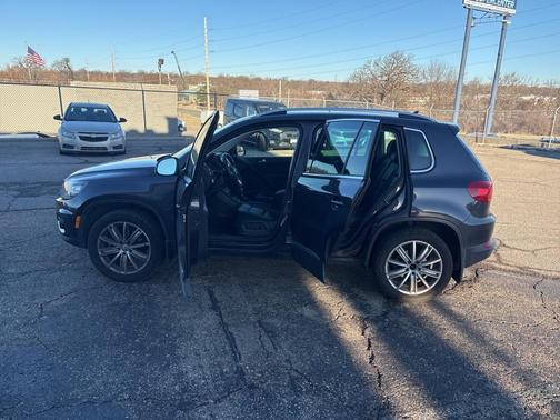 2016 Volkswagen Tiguan SE