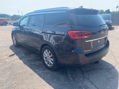 2019 Kia Sedona EX