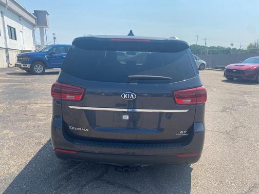 2019 Kia Sedona EX
