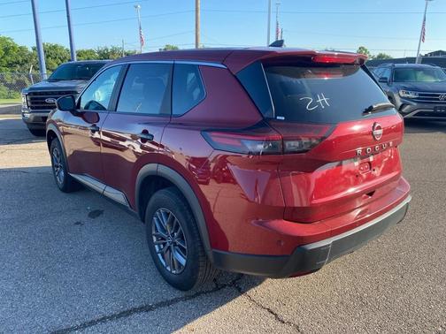 2024 Nissan Rogue S