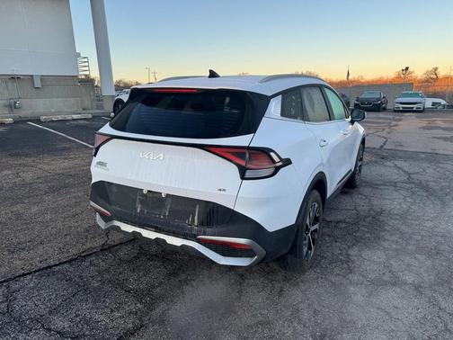 2023 Kia Sportage EX
