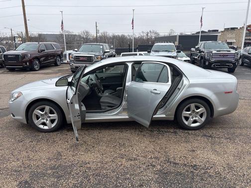 2011 Chevrolet Malibu LS Fleet
