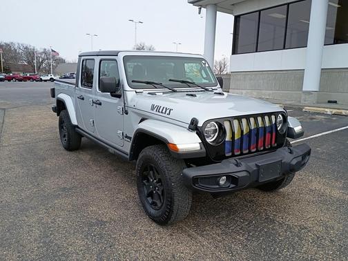 2022 Jeep Gladiator Sport