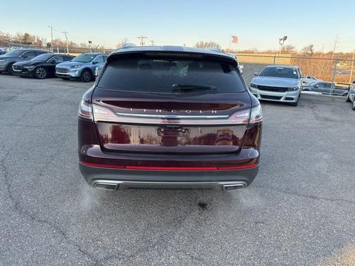 2022 Lincoln Nautilus Reserve