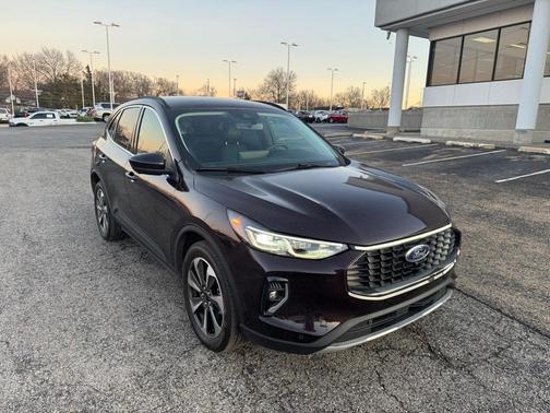2023 Ford Escape Platinum