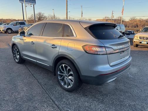 2021 Lincoln Nautilus Reserve