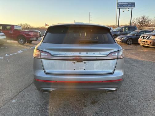 2021 Lincoln Nautilus Reserve