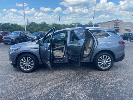 2019 Buick Enclave Essence