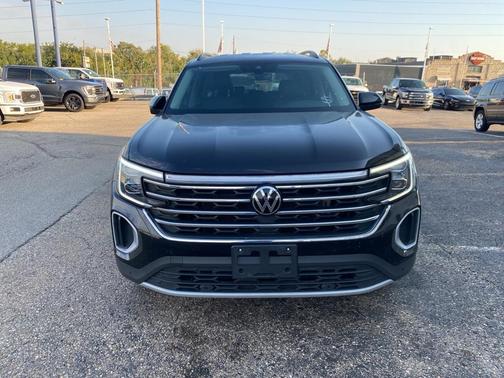 2024 Volkswagen Atlas 2.0T SE