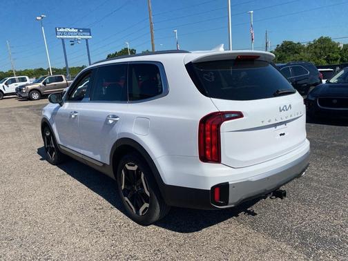 2023 Kia Telluride S