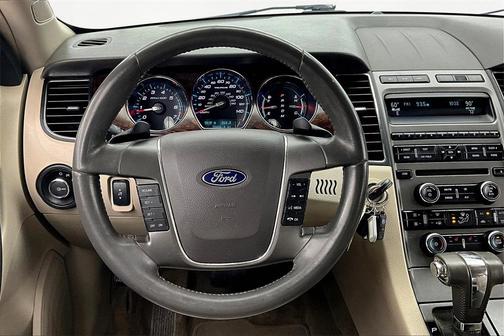 2011 Ford Taurus SEL
