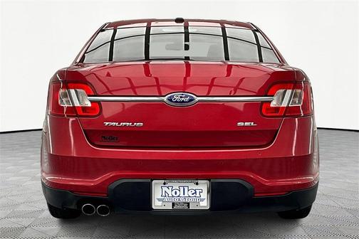 2011 Ford Taurus SEL