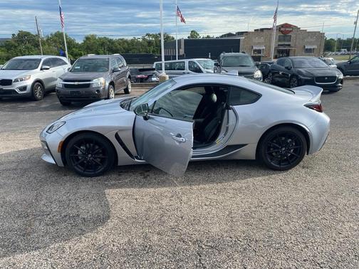 2023 Toyota GR86 Premium