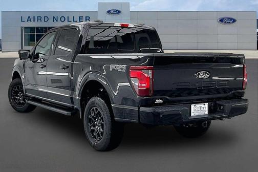 Agate Black Metallic 2026 Ford F-150 XLT