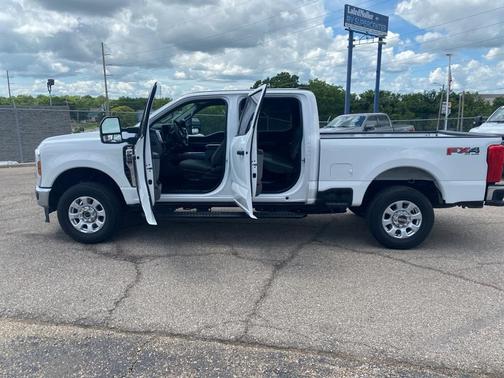 2024 Ford F-250 XLT