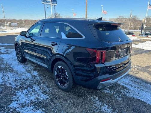 2024 Kia Sorento S
