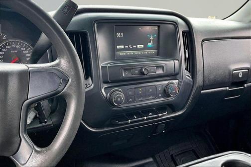 Summit White 2019 Chevrolet Silverado 2500 WT