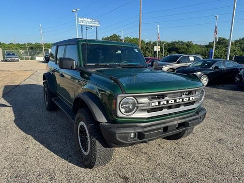 Eruption Green Metallic 2024 Ford Bronco Big Bend