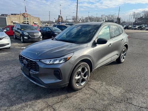 2025 Ford Escape ST-Line