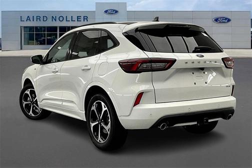 2025 Ford Escape ST-Line Elite