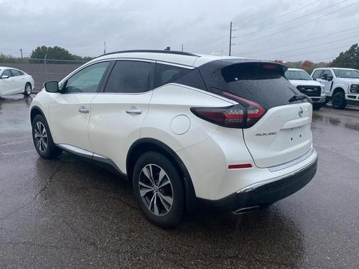2022 Nissan Murano SV