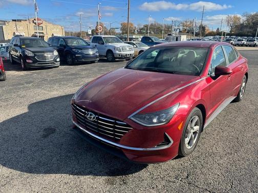 2023 Hyundai SONATA SE