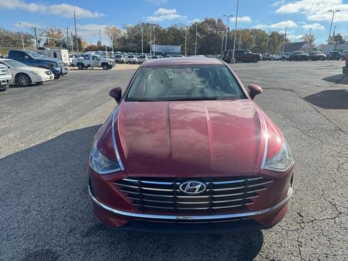 2023 Hyundai SONATA SE